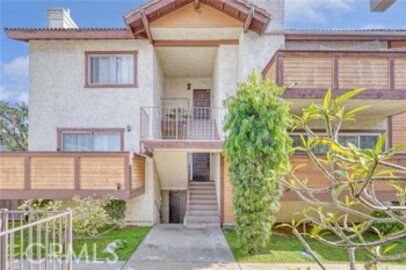 Stunning Newly Listed Cameron Court Condominium Located at 5540 Sylmar Avenue #5