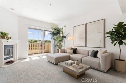 14343 Burbank Boulevard #301 Photo