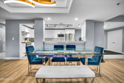 4348 Mammoth Avenue #203 Photo