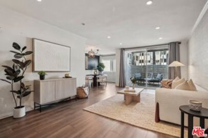 Extraordinary Newly Listed Parkridge Condominium Located at 4915 Tyrone Avenue #102