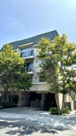 Phenomenal Newly Listed Paradise Castle Condominium Located at 4348 Mammoth Avenue #203