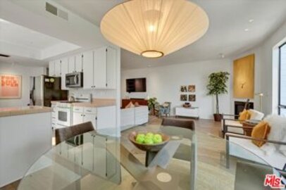 Impressive Sherman Village Condominium Located at 13331 Moorpark Street #222 was Just Sold